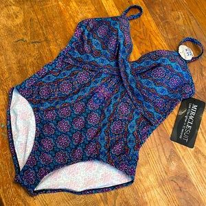 NWT Miraclesuit swimsuit - size 16 - floral motif